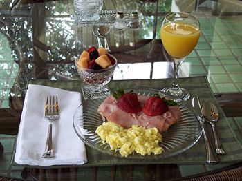 Robinwood Bed And Breakfast Литъл Рок Екстериор снимка
